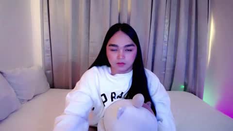 Snapshot of bhabytrans69 chatting on December 2024 12:47:01 AM BHABY 3 online show from December 2024 12:47:01 AM