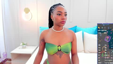 Snapshot of bhritany_brow chatting on February 2025 09:23:02 PM Bhri online show from February 2025 09:23:02 PM