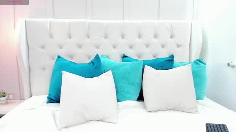 Snapshot of bhritany_brow chatting on October 2025 05:57:02 PM Bhri online show from October 2025 05:57:02 PM