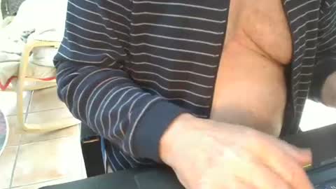 Snapshot of bi_and_more chatting on February 2025 11:34:01 AM Manfred online show from February 2025 11:34:01 AM