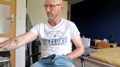 Snapshot of bi_french69 chatting on March 2026 09:02:02 AM My name is David and if you like public exhibitions you wont be disappointed with me LoL - My favorite vibes is 44 online show from March 2026 09:02:02 AM