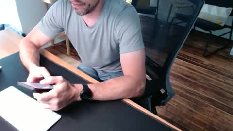 bi_sexy_man online show from May 2026 06:16:02 PM