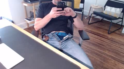 bi_sexy_man online show from June 2026 03:06:02 PM