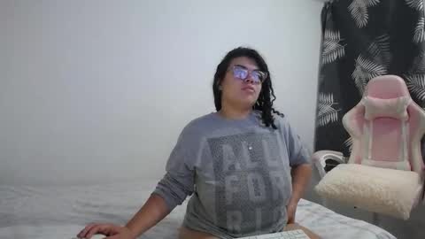 Bianca Tuesday to Sunday from 2am to 6am UTC-5 online show from October 2025 09:40:01 AM