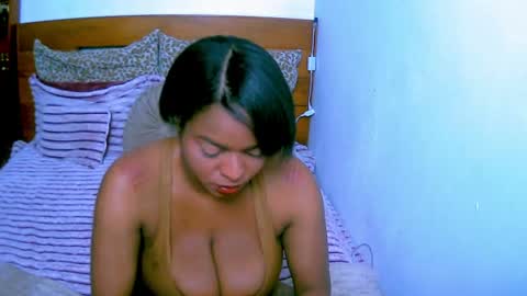 Snapshot of bianca_ebony chatting on June 2026 04:48:01 AM bianca ebony online show from June 2026 04:48:01 AM