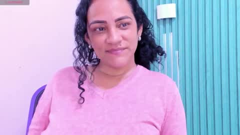 Snapshot of bianca_spear chatting on April 2026 11:19:01 AM bianca_spear online show from April 2026 11:19:01 AM