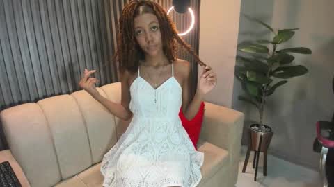 biancaa__18 online show from November 2025 07:15:02 PM