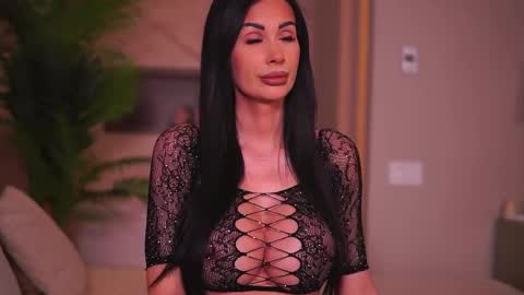 Snapshot of biancacain chatting on April 2026 01:11:01 PM Bianca online show from April 2026 01:11:01 PM