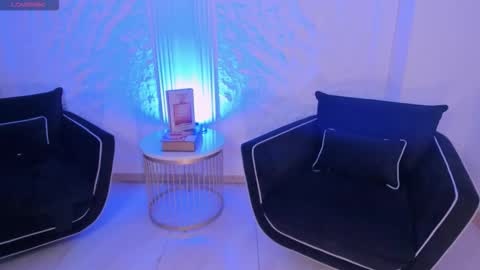Snapshot of biancapierce_ chatting on March 2026 11:27:01 AM Bianca Pierce online show from March 2026 11:27:01 AM