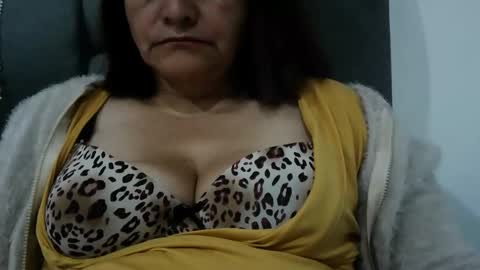 biancasteel online show from January 2026 12:36:02 AM