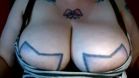 Snapshot of bianka_star_ chatting on June 2026 09:18:01 PM bianca online show from June 2026 09:18:01 PM