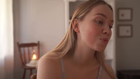 Snapshot of bibi_it_is chatting on February 2025 08:40:01 AM Bibi online show from February 2025 08:40:01 AM