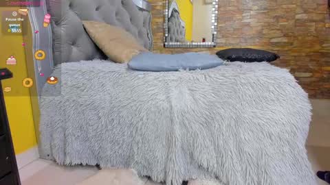 Snapshot of bibiana_js_ chatting on February 2025 03:05:01 PM bibiana_js_ online show from February 2025 03:05:01 PM