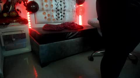 Snapshot of bibiana_js_ chatting on October 2025 11:53:01 AM bibiana_js_ online show from October 2025 11:53:01 AM