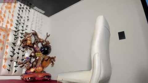 Snapshot of bibiana_js_ chatting on October 2025 11:54:01 AM bibiana_js_ online show from October 2025 11:54:01 AM