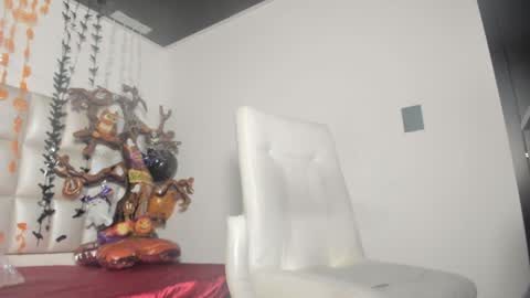 Snapshot of bibiana_js_ chatting on October 2025 11:54:01 AM bibiana_js_ online show from October 2025 11:54:01 AM