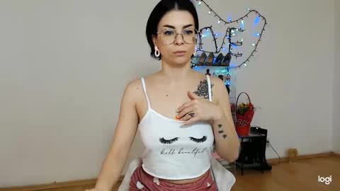 innasugarwild online show from March 2026 07:34:02 AM