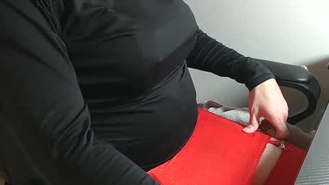 BiCDRachel online show from November 2025 02:43:02 PM