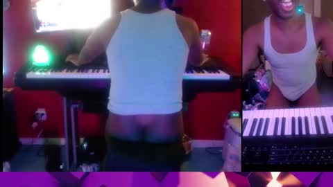 BicepsandFrot online show from February 2026 06:23:02 AM