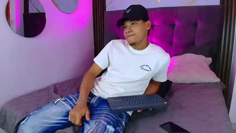 Bick Khonn online show from May 2026 07:29:01 PM