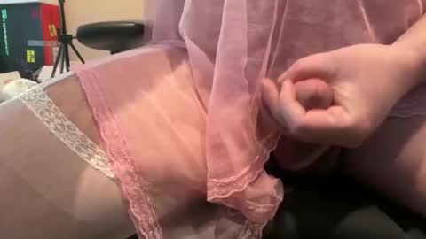 Snapshot of bicockinpanties chatting on April 2026 06:43:01 PM bicockinpanties online show from April 2026 06:43:01 PM