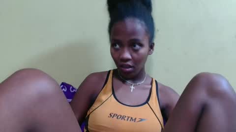 bienvenue987832 online show from April 2026 06:20:02 AM