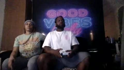 thatcoupledawg online show from January 2026 03:31:01 AM