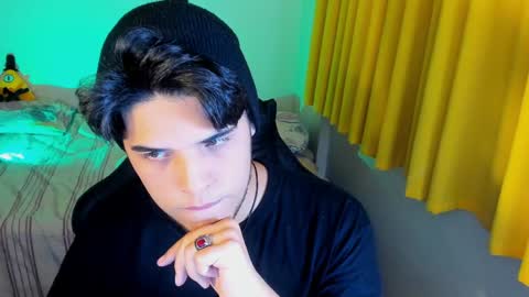 Snapshot of big_cockjughead chatting on March 2026 11:44:01 PM Logan Sprouse online show from March 2026 11:44:01 PM