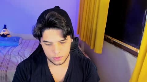 Snapshot of big_cockjughead chatting on April 2026 06:39:01 PM Logan Sprouse online show from April 2026 06:39:01 PM