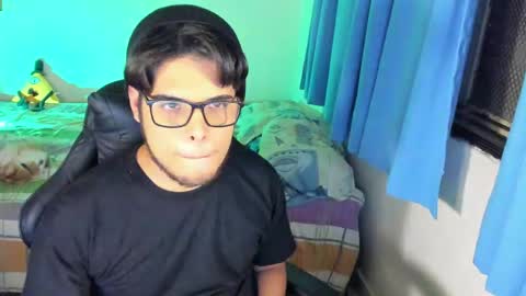 Snapshot of big_cockjughead chatting on April 2026 02:36:02 AM Logan Sprouse online show from April 2026 02:36:02 AM