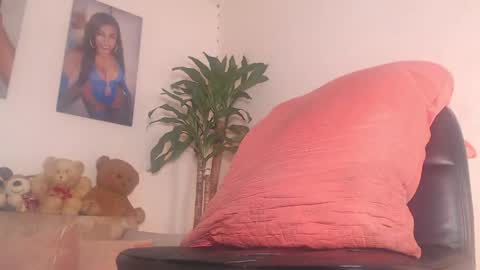 Snapshot of big_goddess_black chatting on April 2026 06:10:01 PM dashiell online show from April 2026 06:10:01 PM