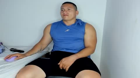 Snapshot of big_pecs_1 chatting on June 2026 10:45:02 PM LEO online show from June 2026 10:45:02 PM