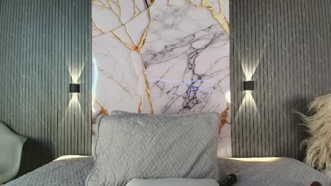 Snapshot of big_tits_in_your_face chatting on April 2026 09:20:02 PM Tell me Sophia online show from April 2026 09:20:02 PM