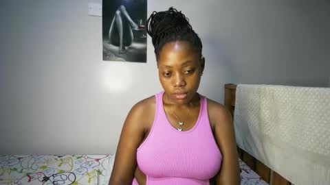 Snapshot of bigass001_ chatting on October 2025 06:11:02 AM bigass001_ online show from October 2025 06:11:02 AM