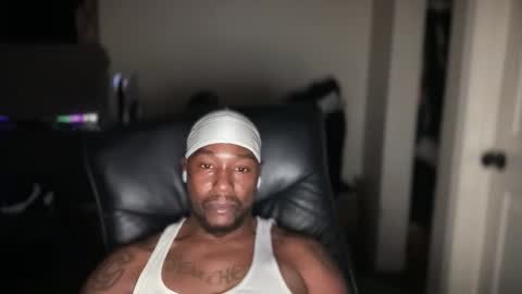Snapshot of bigbackwoodcali chatting on May 2026 08:32:02 AM bigbackwoodcali online show from May 2026 08:32:02 AM