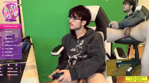 Asta online show from December 2025 04:42:02 AM