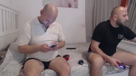 Snapshot of bigballs2403 chatting on January 2025 06:14:01 PM bigballs2403 online show from January 2025 06:14:01 PM