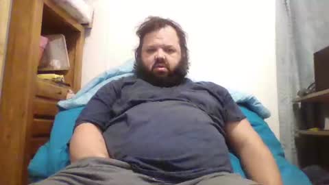 Snapshot of bigbear3287 chatting on December 2024 08:15:02 AM Liam online show from December 2024 08:15:02 AM