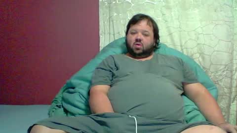 Snapshot of bigbear3287 chatting on April 2026 03:07:02 AM Liam online show from April 2026 03:07:02 AM