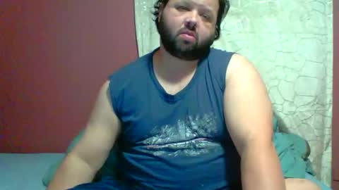 Snapshot of bigbear3287 chatting on April 2026 06:28:02 AM Liam online show from April 2026 06:28:02 AM