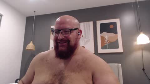 Snapshot of bigbear4cuddles chatting on April 2026 02:45:02 AM BigBear4Cuddles online show from April 2026 02:45:02 AM