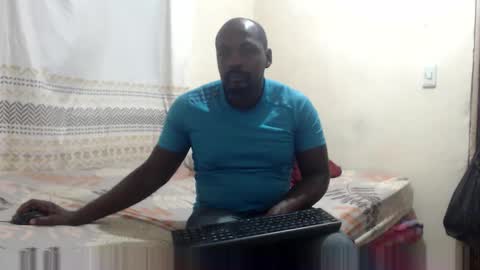 Snapshot of bigbeerblackxxl chatting on April 2026 05:27:01 AM HARLEX onlyfans online show from April 2026 05:27:01 AM