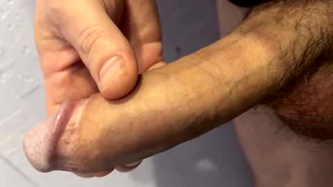 Snapshot of bigbiglarge1 chatting on January 2025 03:34:02 AM bigbiglarge1 online show from January 2025 03:34:02 AM