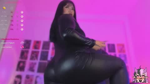 bigboobs cloe online show from September 2025 04:40:01 PM