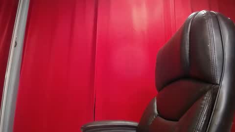 Snapshot of bigboobsstacy chatting on September 2025 12:32:01 PM LaraFire online show from September 2025 12:32:01 PM