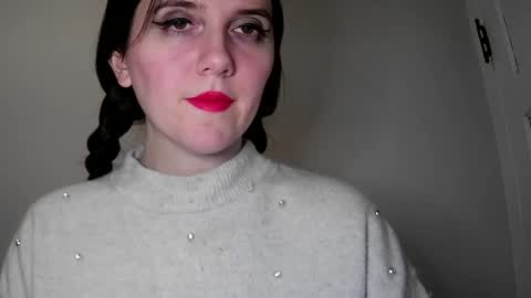 Isabella online show from January 2025 03:44:02 AM