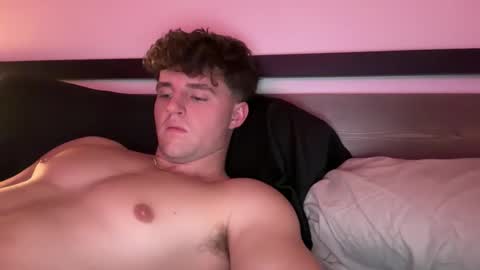 Snapshot of bigbootyburger1 chatting on February 2026 10:19:02 PM bigbootyburger1 online show from February 2026 10:19:02 PM