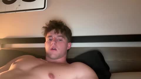 Snapshot of bigbootyburger1 chatting on February 2026 10:00:01 PM bigbootyburger1 online show from February 2026 10:00:01 PM