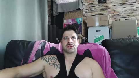 Snapshot of bigboyband chatting on February 2026 02:03:02 PM Bigboyband online show from February 2026 02:03:02 PM