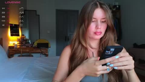 Snapshot of bigbrainbaddie chatting on June 2026 05:45:02 AM online show from June 2026 05:45:02 AM